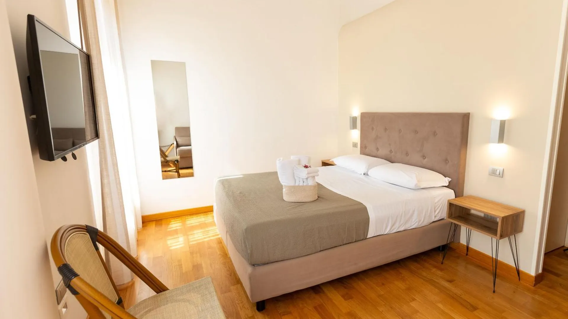 Lungomare Suite & Spa Naples